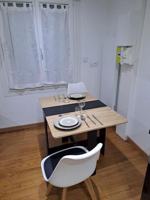 24H Course/Moto/ Oasis / Antares Apartment Le Mans Exterior photo